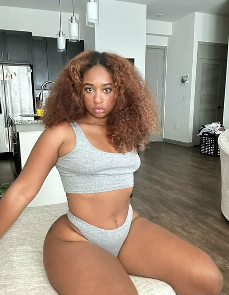 ildgaff actriz libre imagen