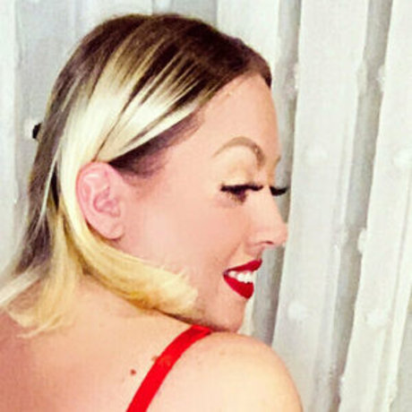 shemale fucks girl onlyfans perfect pics