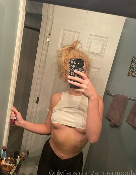 ambermoody xxx pornstar image
