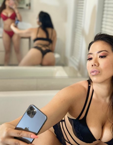 asiantsunamifree actrice pornographique archive