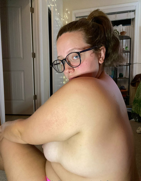 onlyfromsaraa modèle de haute qualité galerie