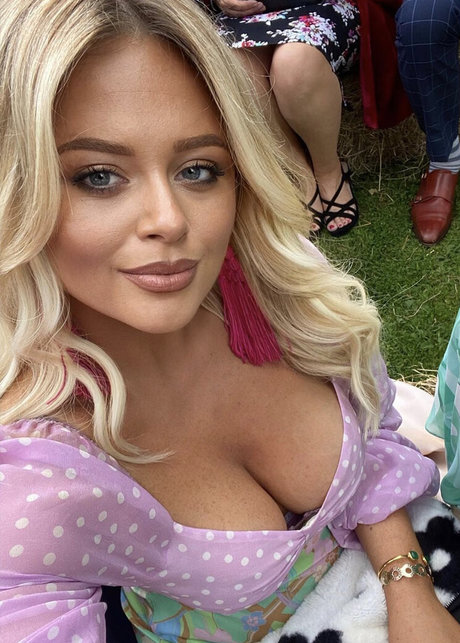 Emily Atack xxx estrella porno galerías