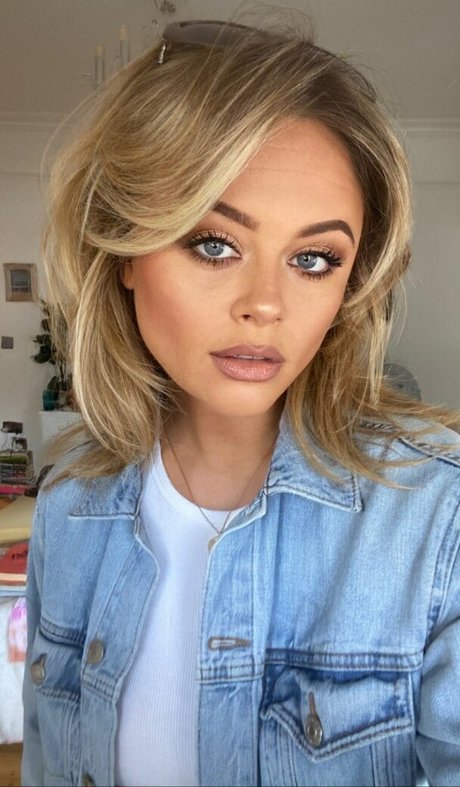 Emily Atack haut étoile photos