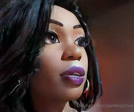 pantera22xxl modelo desnudo galería