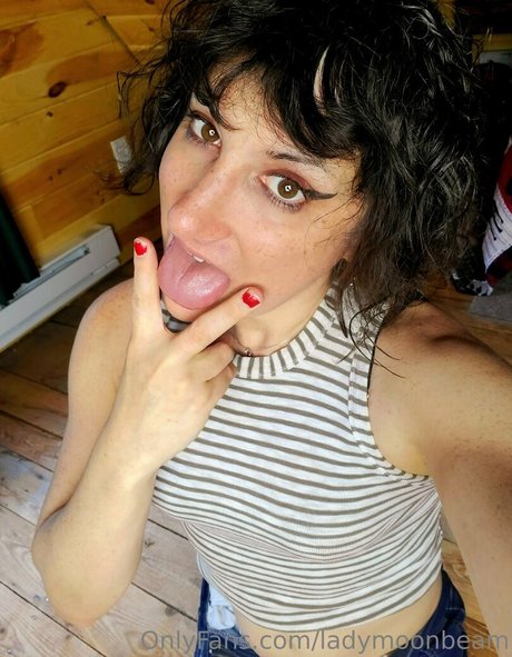 ladymoonbeam actrice de sexe galerie