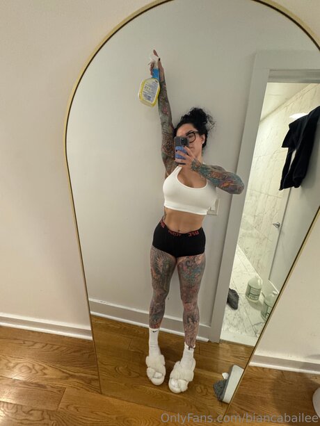 biancabailee erotic pornstar pic