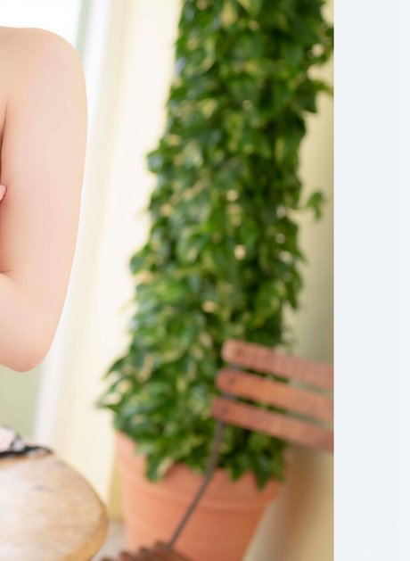 Eimi Fukada estrella de alta definición imágenes