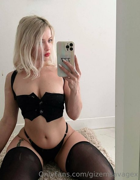gizemsavagex star érotique galeries