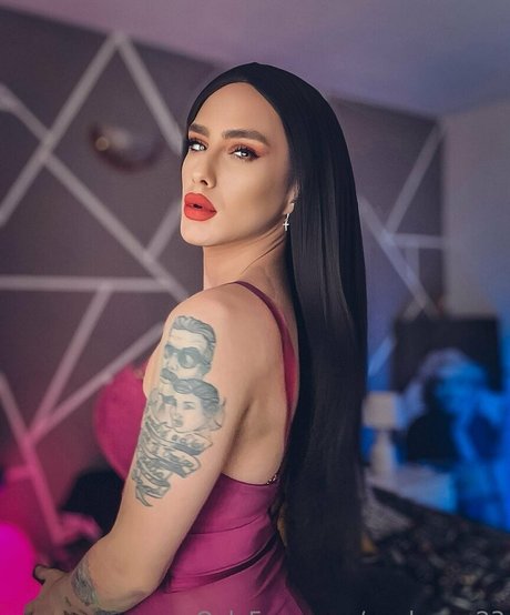 paulamnr23 pornstar xxx photo