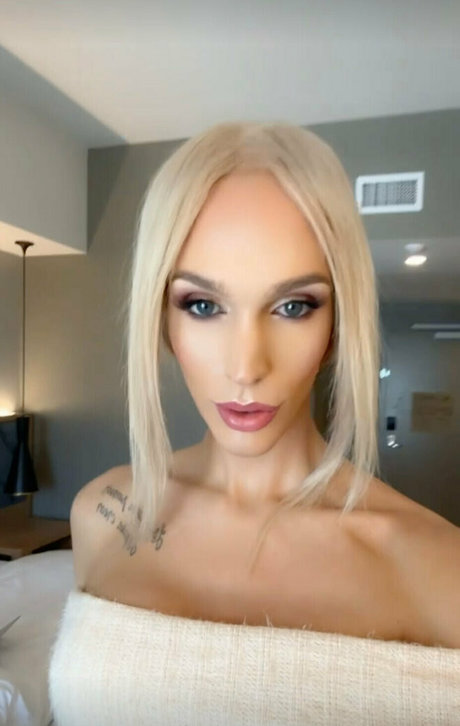 curvy blonde onlyfans hd galleries