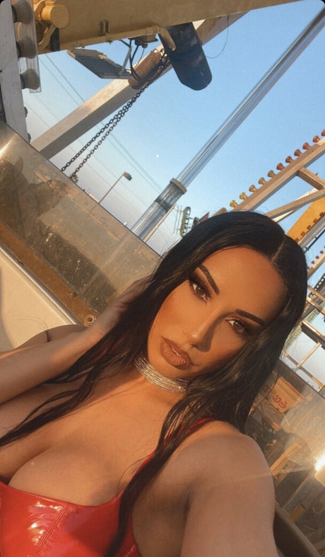 Leila Grey star du porno sexy photos