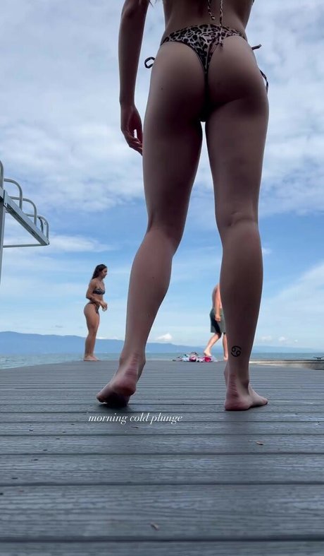 hot asian onlyfans exclusive pictures