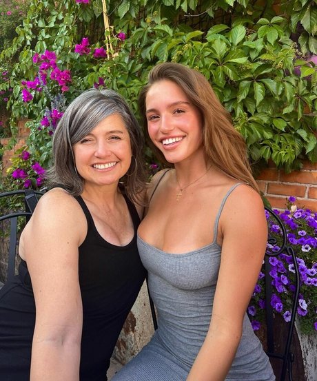 Sylvia Snyders sexe star galerie