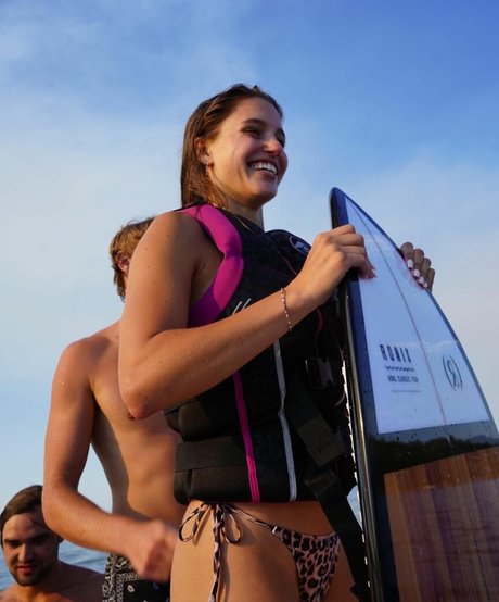 Sylvia Snyders modèle de sexe des photos