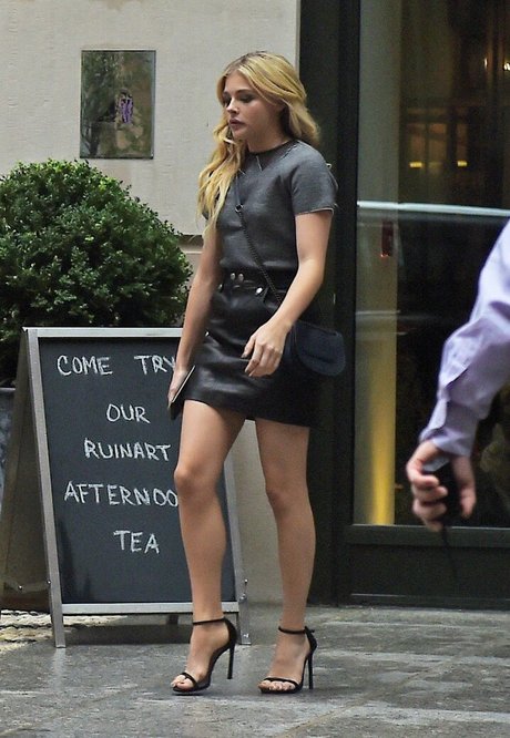 Chloe Grace Moretz modelo porno recopilación