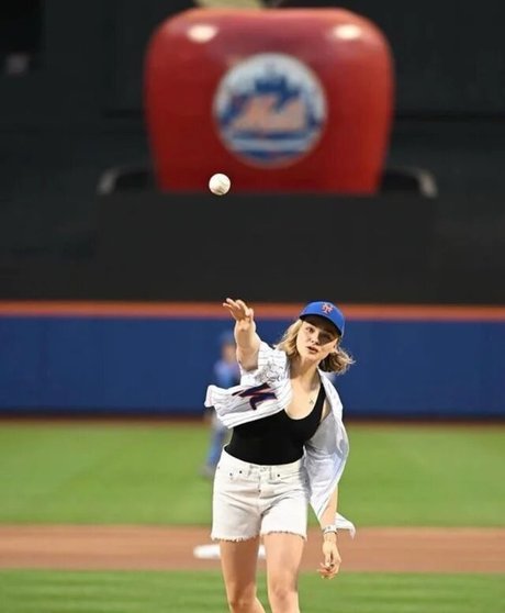 Chloe Grace Moretz nus star du porno image