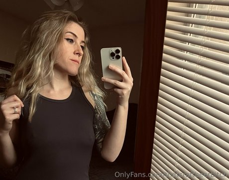 Beerbabes actrice pornographique galerie