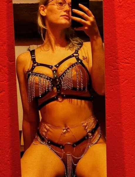 luizaconlaz actriz exclusiva galerías