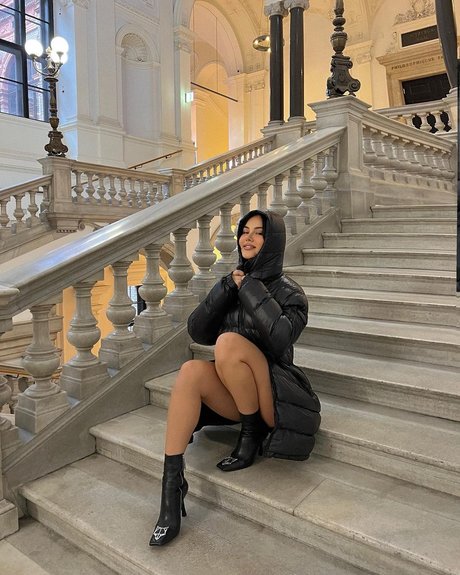 Doina Barbaneagra étoile adulte photos