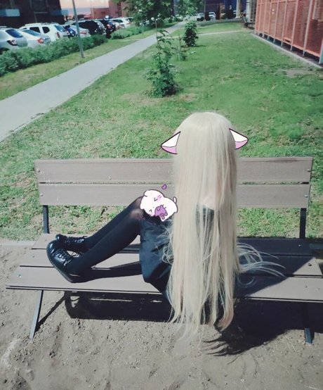 tsundurka actrice sexy img