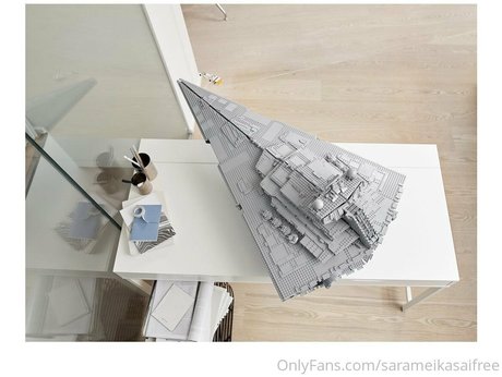 gros seins titfuck onlyfans assez chaud image