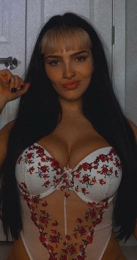 Steph De Lander modèle exclusif photos