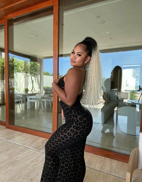 Tonti Thampitak actriz caliente galería