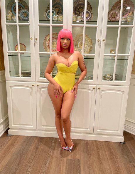 Nicki Minaj actriz sexual galerías