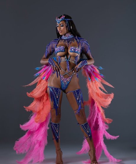 Briana Smith modèle pornographique images