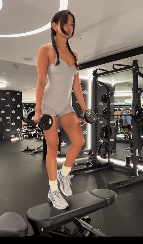 Christina Nadin estrella porno perfecta imágenes