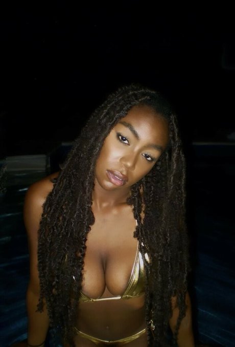 Majormommyissues xxx actress archive