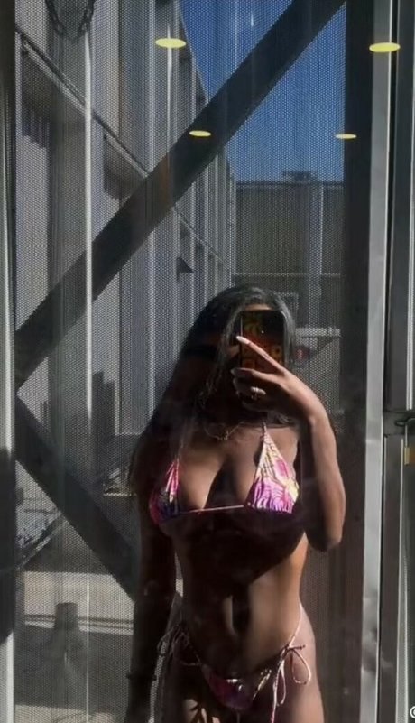 Majormommyissues free star pic