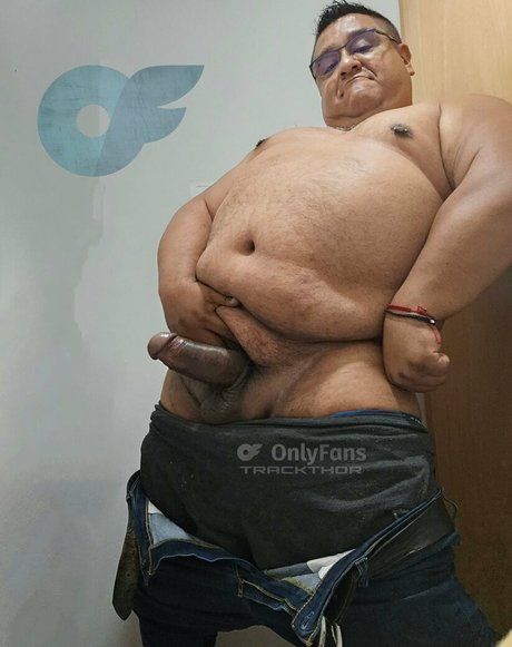 trackthor modelo desnudo imagen