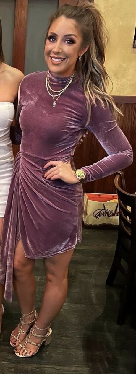 Dr Britt Baker estrella perfecta imágenes