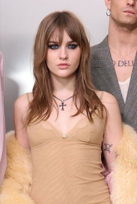 Victoria De Angelis sexe de star du porno images