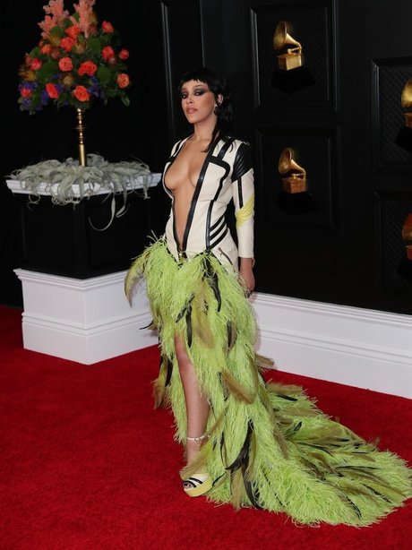 PAWG estilo perrito onlyfans pornografico en alta definición recopilación