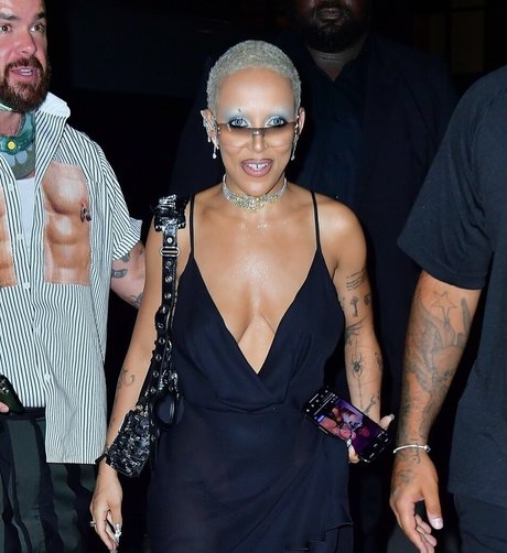 Doja Cat actrice nue collection