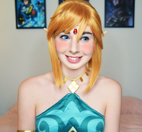 The Sphere Hunter star du porno de haute qualité images