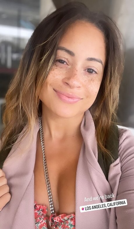 Kayla Braxton estrella porno en alta definición archivo