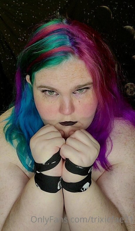 trixiefae21 haut modèle galeries