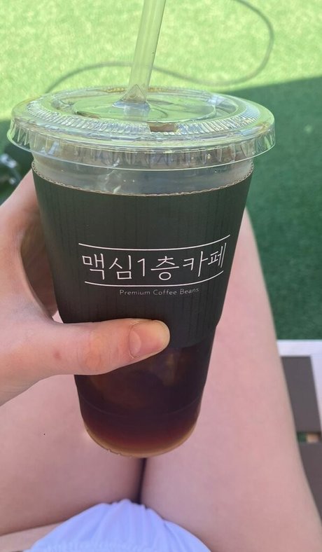 Lee Yeonwoo free star archive