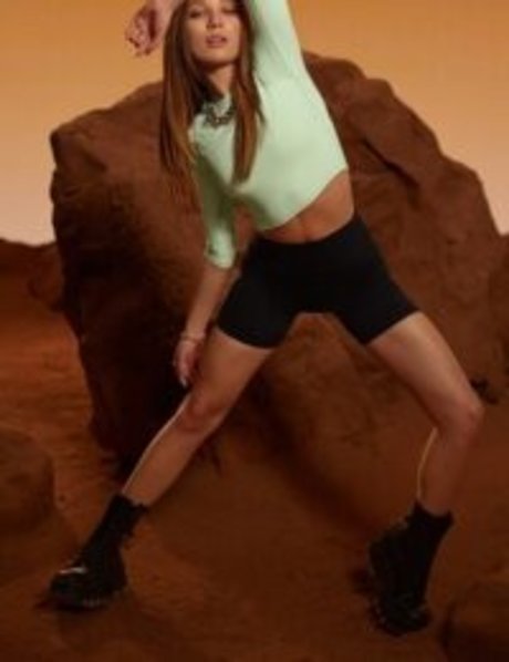 Maddie Ziegler beautiful star photo