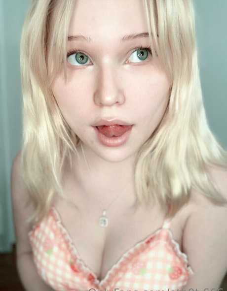 Eth0t 666 modèle exclusif galeries