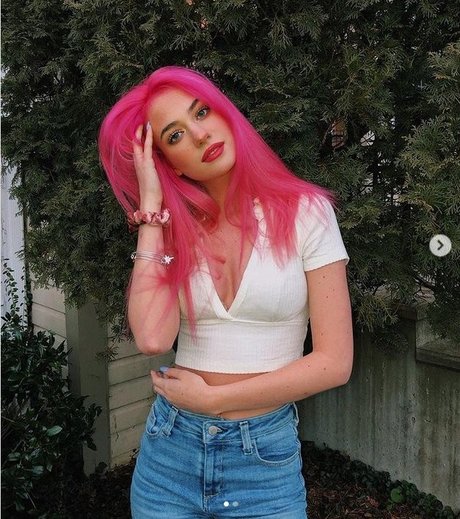 Kennedy Walsh modèle hd photo