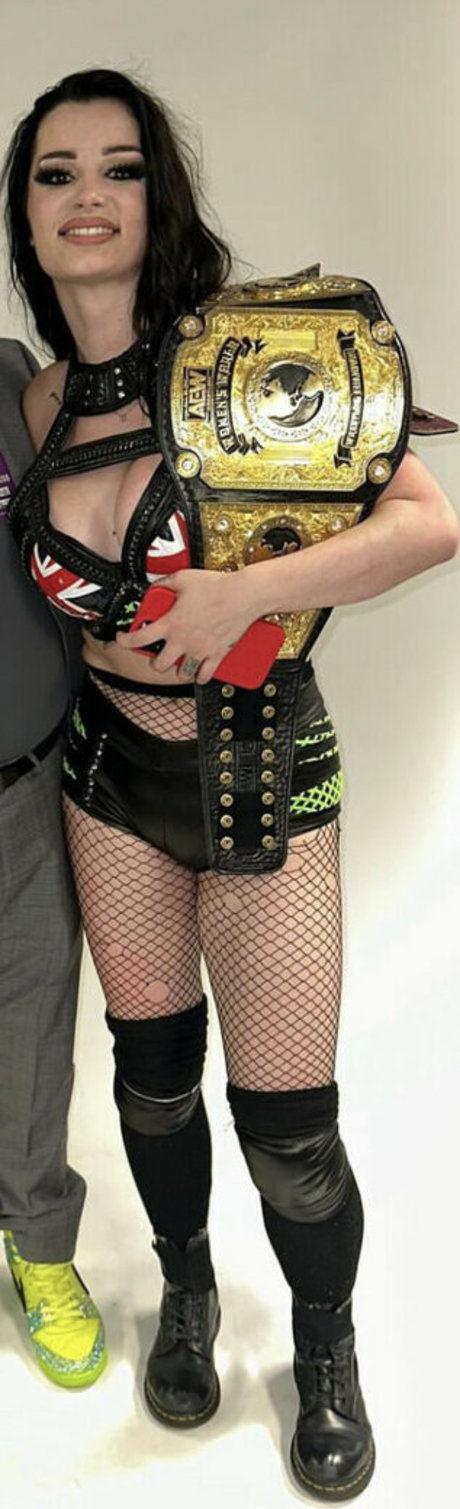 Saraya Bevis belle étoile galerie