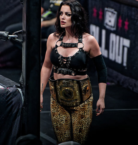 Saraya Bevis estrella desnuda recopilación