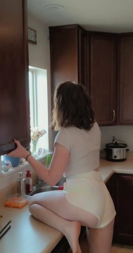 youcancallme oly actriz atractiva recopilación