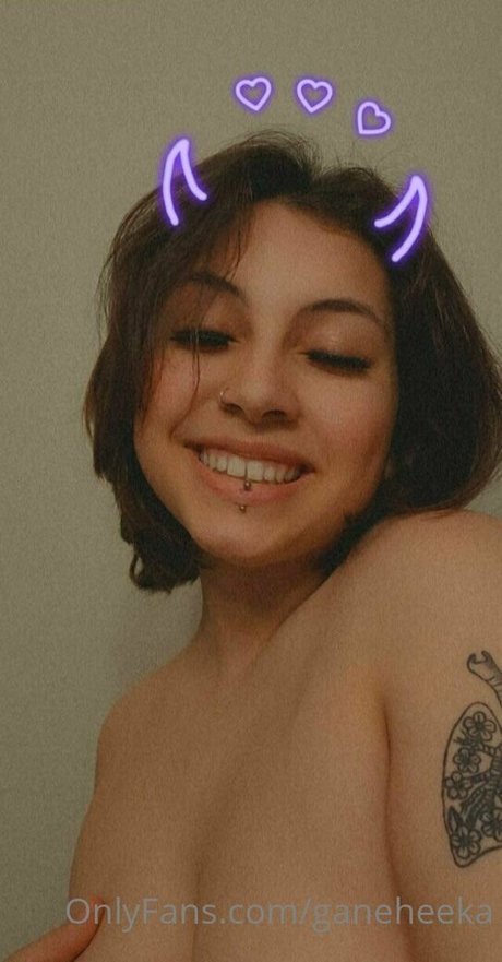 ganeheeka modelo de alta calidad imágenes