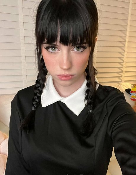 sooogs art actress images