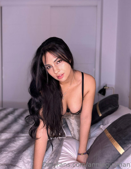 annieguzman perfect star archive
